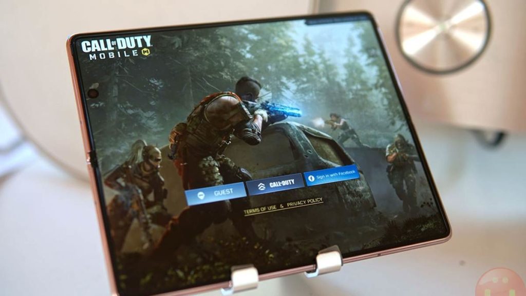 Samsung Galaxy Z Fold 2 untuk gaming