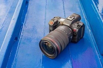 Spesifikasi Canon EOS R5C Kamera Mirrorless Dengan Kemampuan Terbaik 