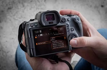 konfigurasi kamera Canon R5C