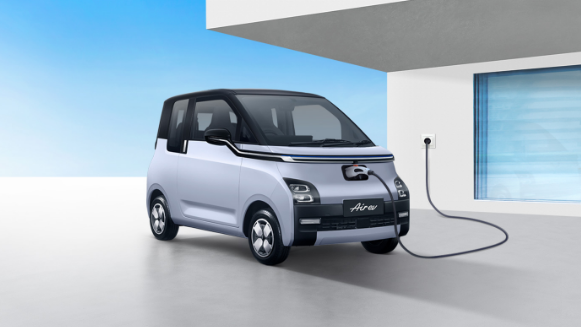 Pengisian daya untuk ketahanan baterai mobil listrik